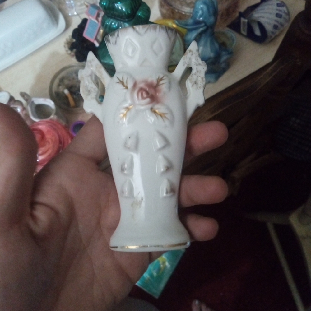 Victorian mini vase